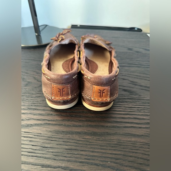 Woman’s Frye Quincy Tie Loafers - Picture 3 of 7